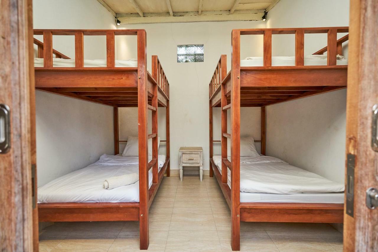 Villa Coral Pemuteran Екстериор снимка